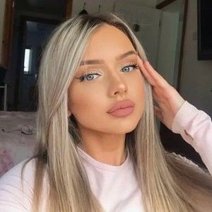 Meet your Posher, Athena